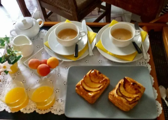 Volta Bed & Breakfast 3*