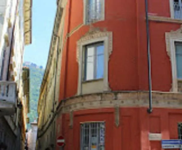 Volta Bed & Breakfast 4*